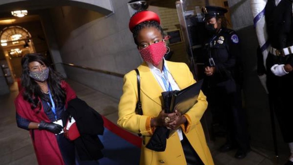  La joven poeta que aport&oacute; fuerza y esperanza a la investidura de Biden 