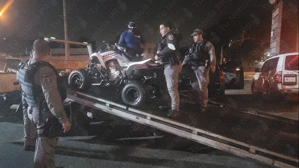 Video: Iba de camino para la corrida del &ldquo;Rey Charlie&rdquo; y ya se qued&oacute; a pie 