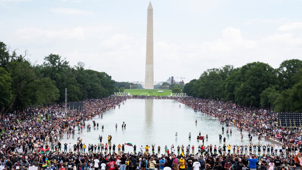  Miles piden justicia en aniversario de marcha sobre Washington de Luther King 
