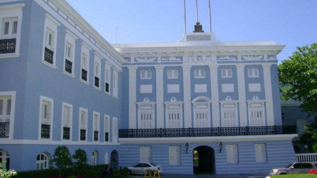  Pese advertencia JCF, gobierno libera $400 millones para necesidades del pueblo 