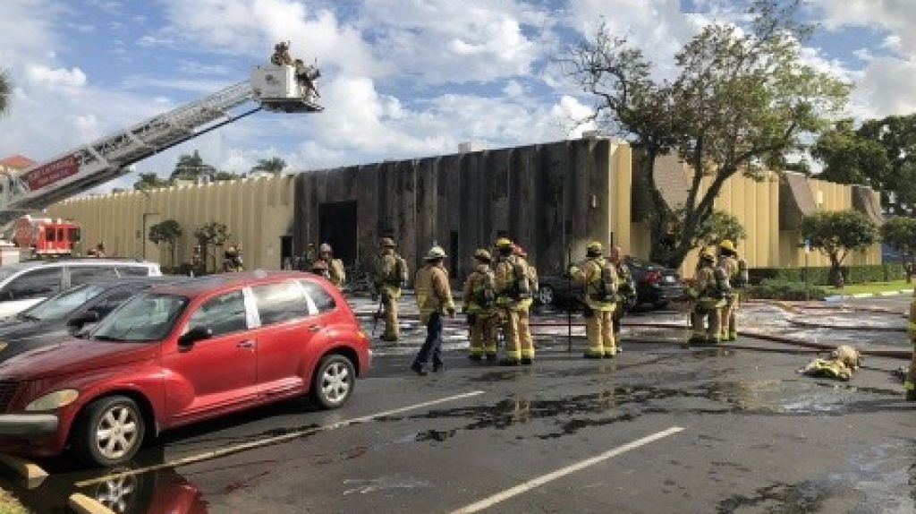  Video: Avioneta se estrella en centro de terapia para ni&ntilde;os con autismo en Florida 