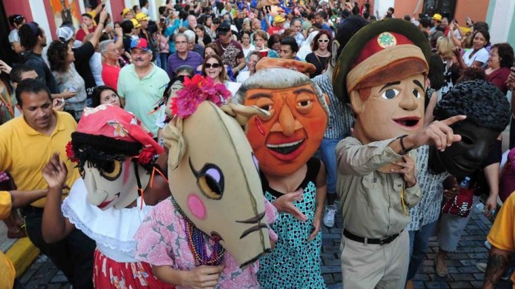  Alcaldesa de San Juan extiende una hora el horario de las Sanse 2018 el s&aacute;bado y domingo 