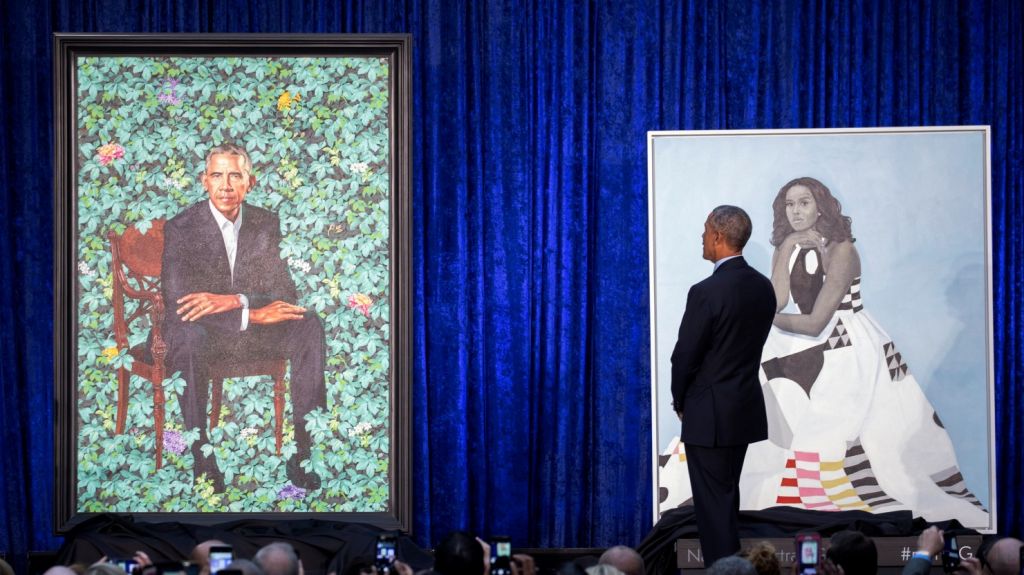  Obama presenta su colorido retrato oficial en un museo de Washington 