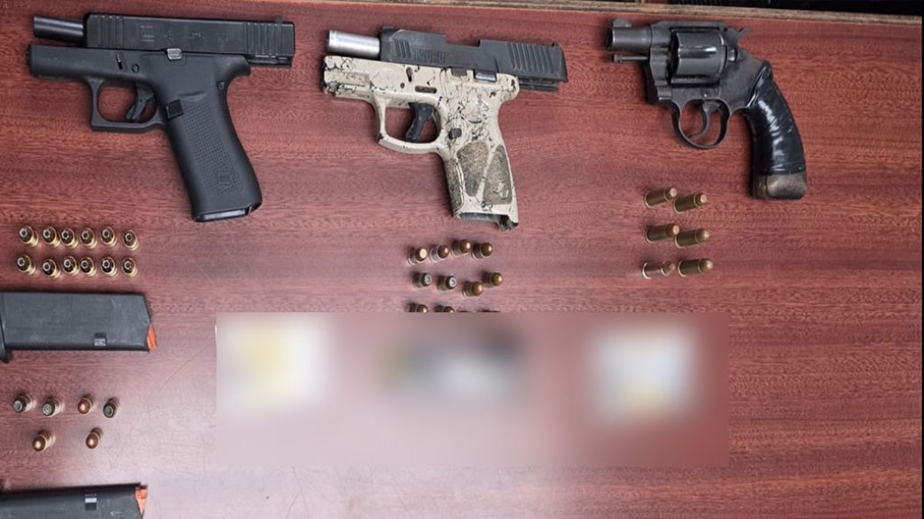  Arrestado en Arecibo ten&iacute;a portaci&oacute;n para un arma, pero andaba con dos ilegales 