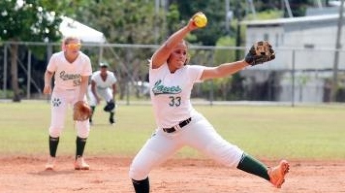 Juanas del Colegio y Tigresas de la Interamericana a un paso de la semifinal