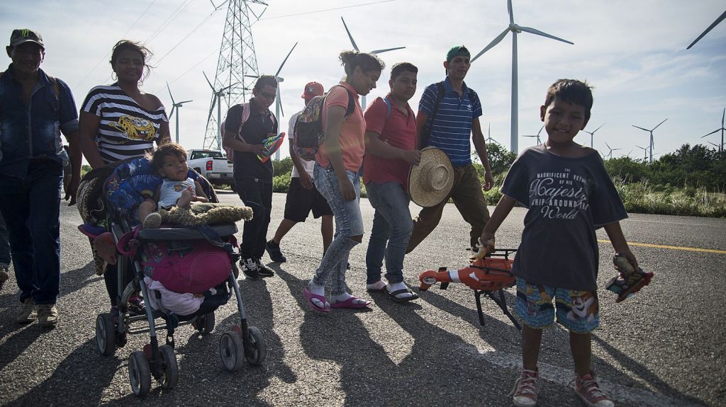  Recuerdos del sismo alientan solidaridad de ind&iacute;genas mexicanos con migrantes 