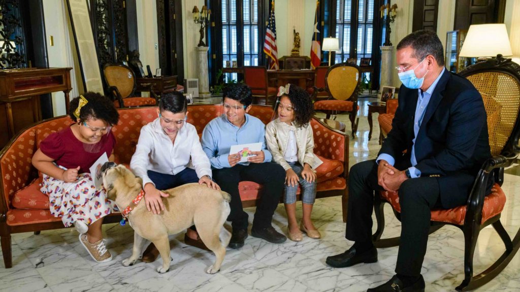 Elenco de &ldquo;Los ni&ntilde;os hablan&rdquo; del programa &ldquo;D&iacute;a a d&iacute;a&rdquo; visita al gobernador Pedro Pierluisi en la Mansi&oacute;n Ejecutiva 