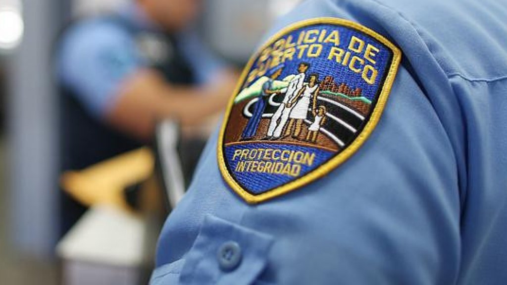  Contratista alega que tenia 15 mil en efectivo, la nomina de empleados y par&oacute; en casa de su hijo en Lo&iacute;za y le llevaron los chavos de la guagua 