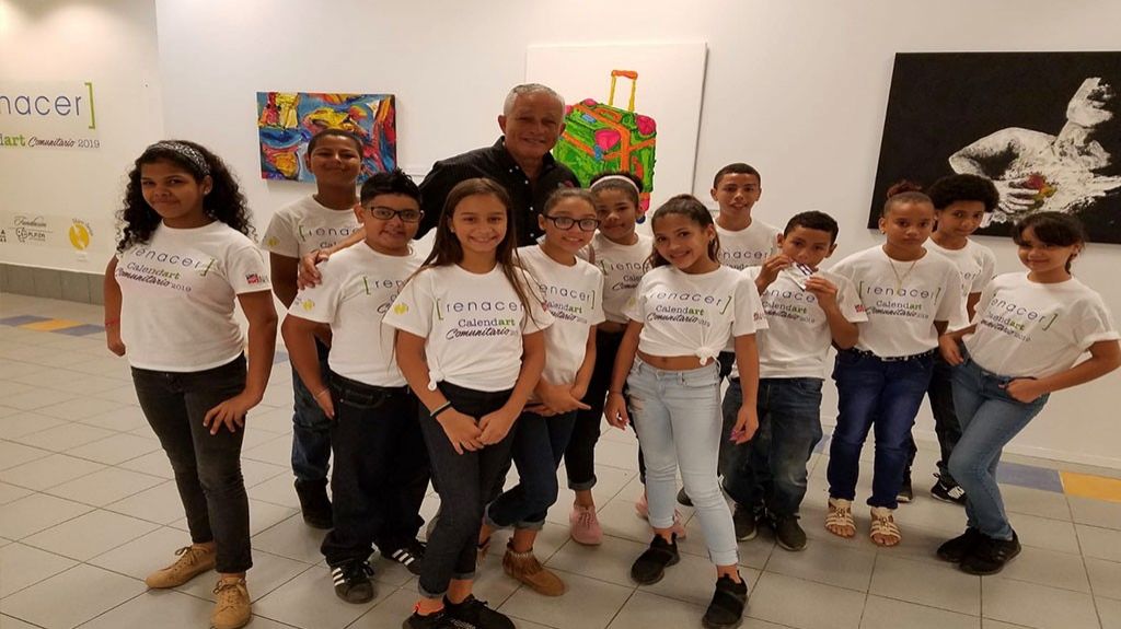  Abre exposici&oacute;nRenacer. Ni&ntilde;os y reconocidos artistas pl&aacute;sticos exponen juntos sus obras 