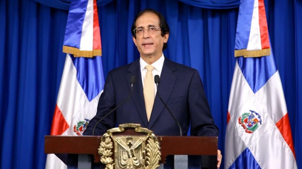  Gobierno apela a la conciencia para respeto al distanciamiento social y el toque de queda 