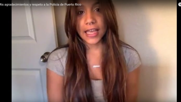 Video: Conmovedor mensaje de una joven a los agentes de la policÃ­a en Puerto Rico