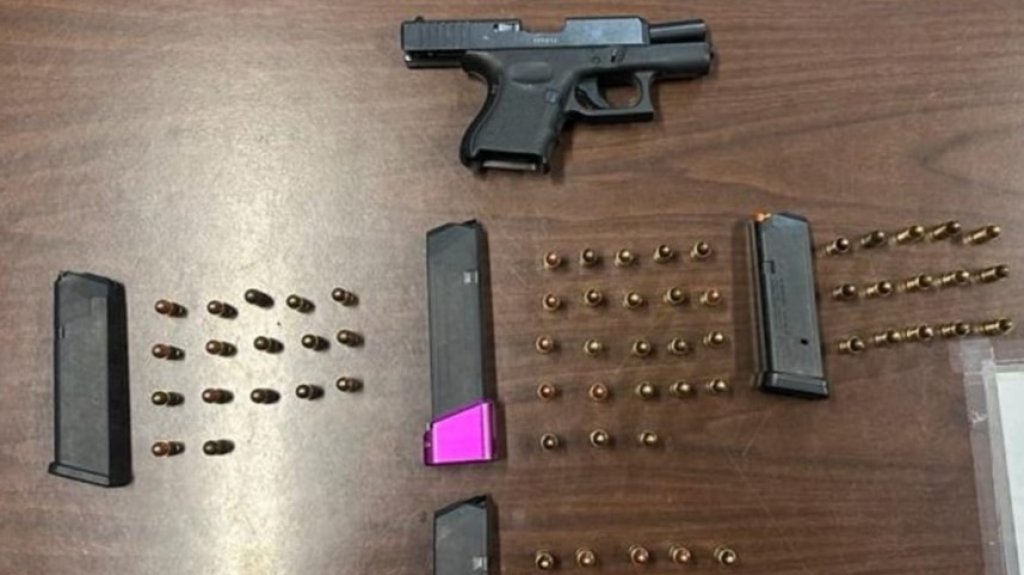  Arrestan a hombre en Toa Baja durante patrullaje preventivo; incautan arma y drogas 