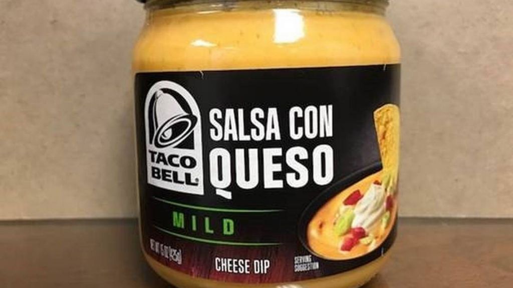  Retiran del mercado salsa de queso Taco Bell por riesgo de botulismo 