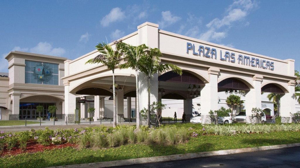 Investigan fraude de tarjetas de cr&eacute;dito en tienda de Plaza Las Am&eacute;ricas 