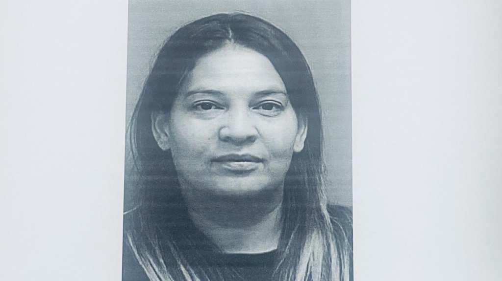  Arresta a mujer que entro a un negocio donde se encontraba su expareja para montarle un &ldquo;Show&rdquo; violando esta una orden de protecci&oacute;n 