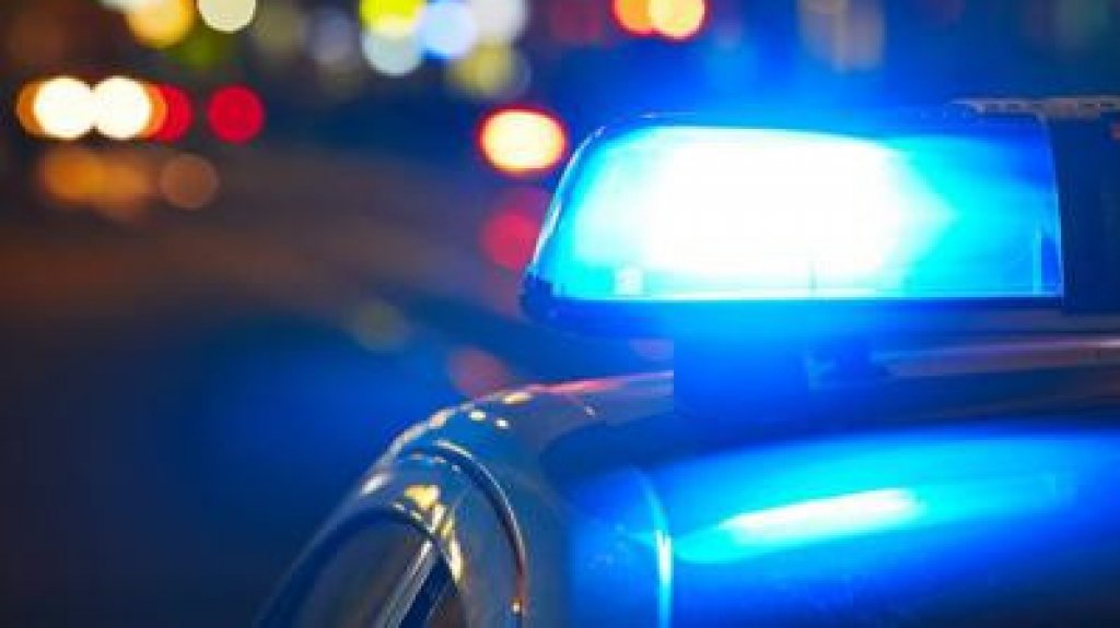  Joven es sorprendido con drogas y choca un auto de la Polic&iacute;a cuando intenta escapar en Utuado 
