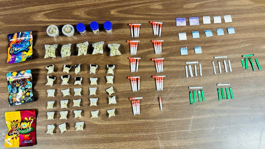  Incautaci&oacute;n de sustancias controladas en operativo en Bayam&oacute;n y Vega Alta 