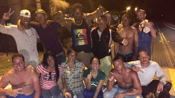 Llegan a Florida los primeros balseros cubanos tras la muerte de Fidel Castro