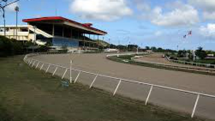 Le cortan la luz por no pagar al hipÃ³dromo Camarero
