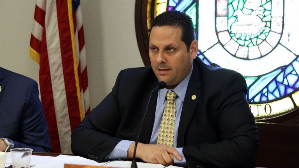  Defienden permanencia del Coro de la Ponce High 