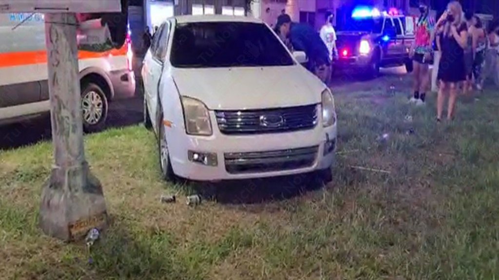  Video: Dos peatones arrollados frente al comit&eacute; del PIP en la Roosevelt 
