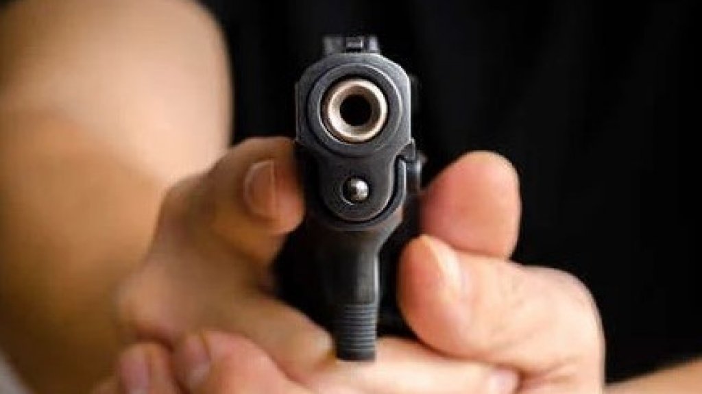  Asaltan a un empleado en el estacionamiento de una empresa en Juncos 