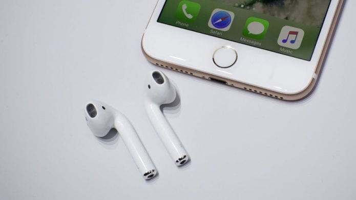 Usuarios denuncian problemas en los Apple AirPods durante las llamadas