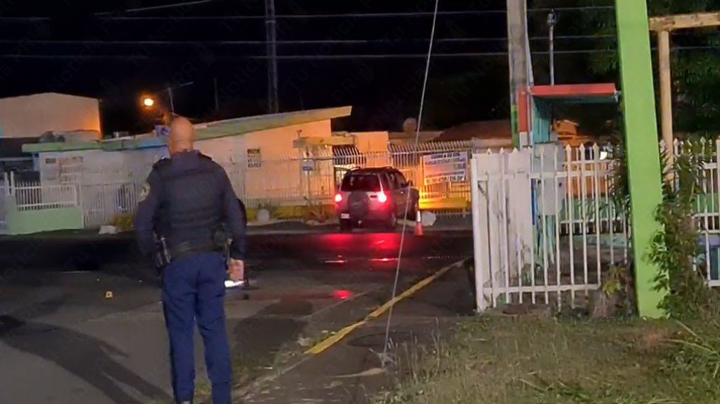  Video: Mujer herida luego de ser atacada a tiros en Fajardo 