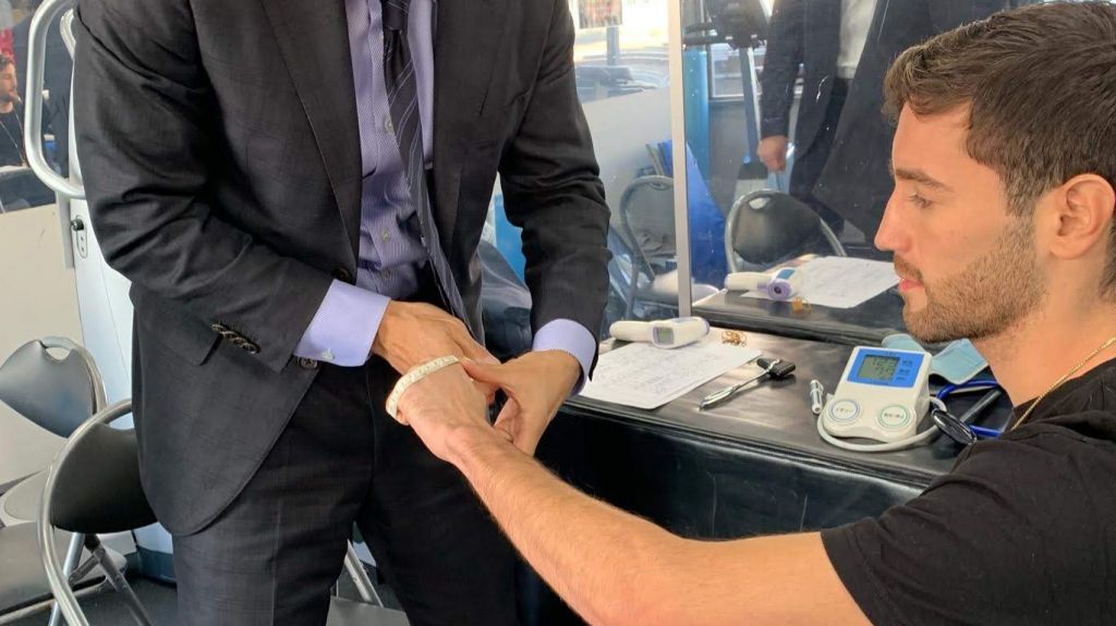  Jeyvier Cintrón participó de los chequeos médicos en Tokio 