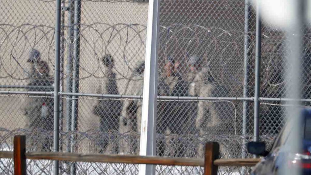  Detectan primer caso de coronavirus entre presos de EE.UU. 