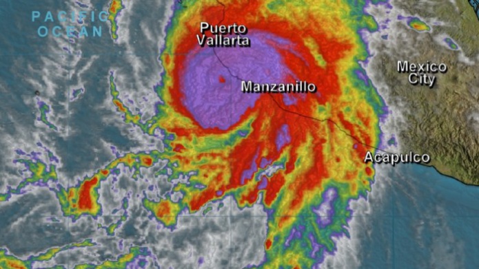 TransmisiÃ³n en vivo: El tenebroso huracÃ¡n Patricia toca tierra en MÃ©xico