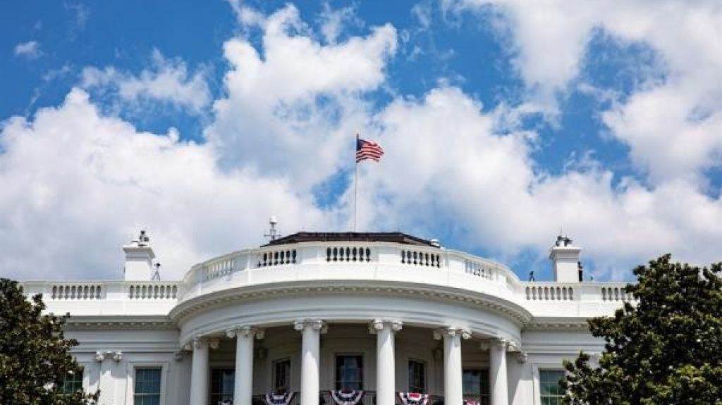  Un 4 de Julio con r&eacute;cord de COVID-19 en Florida aunque Trump ve recuperaci&oacute;n 