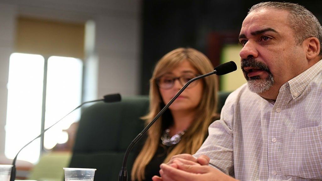  Investigación cameral busca alternativas para conservar el deporte del pico ylas espuelasen la Isla 