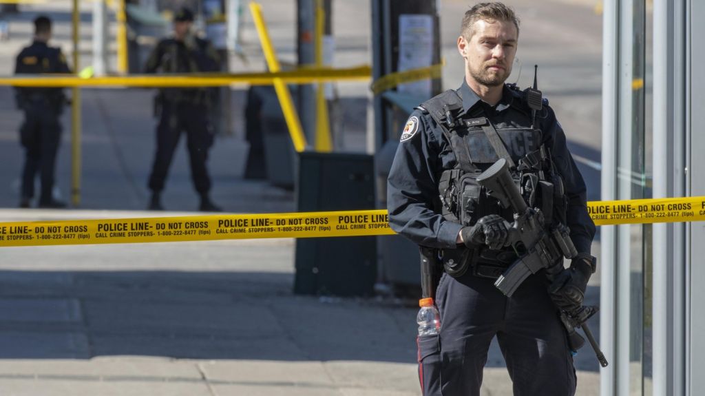  Autoridades investigan causas de tiroteo que caus&oacute; cuatro muertes en Canad&aacute; 