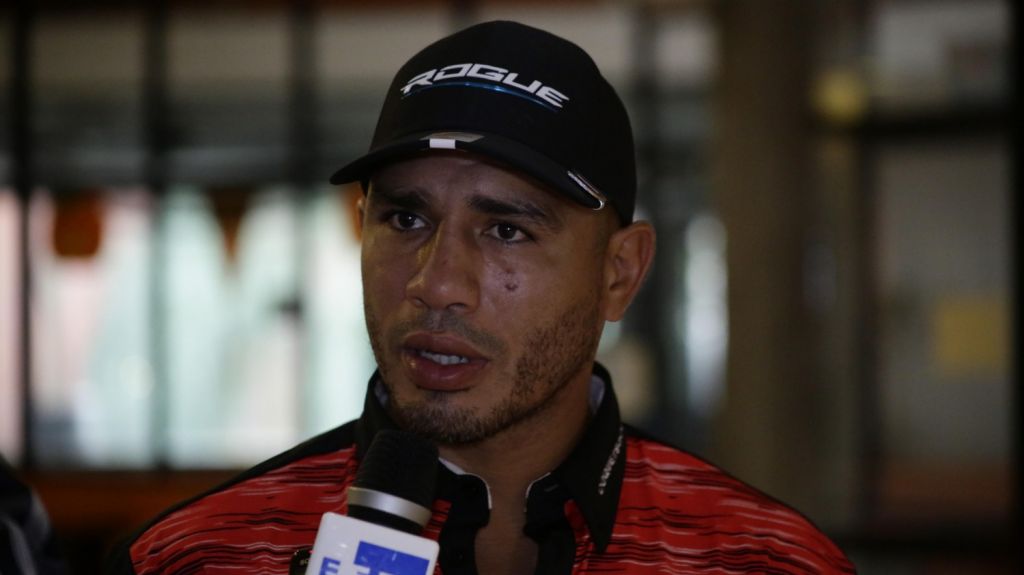  Boxeador Óscar Collazo renuncia a los Juegos Olímpicos y firma con Cotto Promotions 