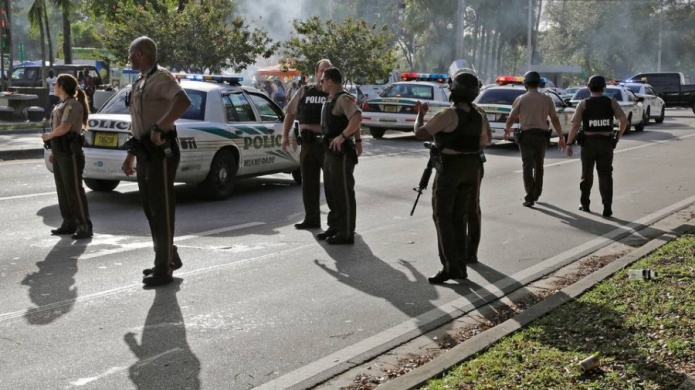 Siete personas heridas durante celebraciÃ³n de Martin Luther King Jr. en el Noroeste de Miami-Dade, Florida