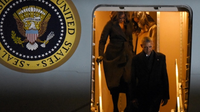 Obama regresa a Casa Blanca tras Ãºltimo vuelo en Air Force 1