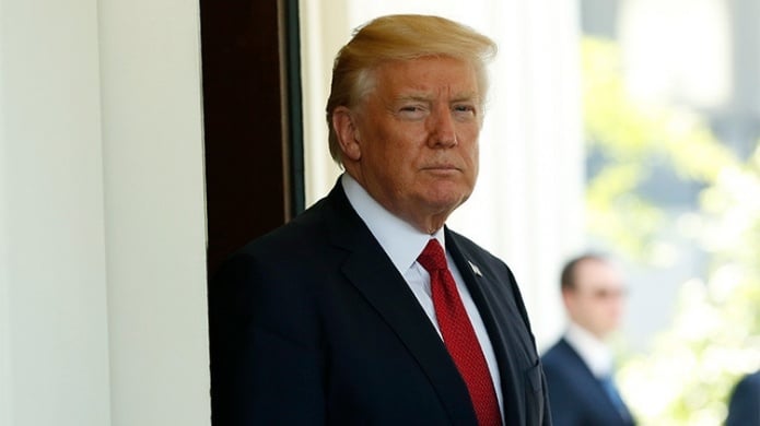 CNN: Abogados de la Casa Blanca estudian cÃ³mo funciona un 'impeachment'... por si acaso