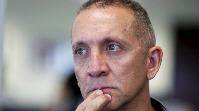 Solicitud de asilo de fiscal venezolano crea dilema para EEUU