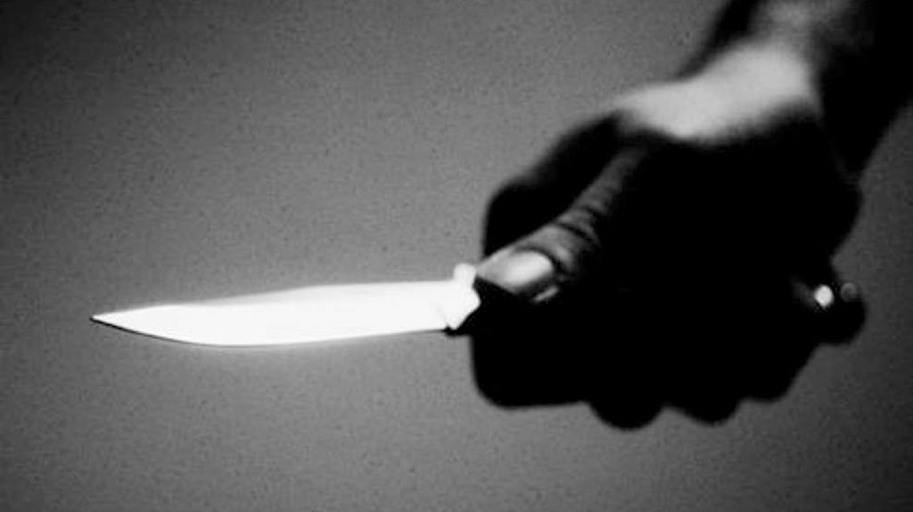  Agreden a una mujer con arma blanca en residencial de Santa Isabel 