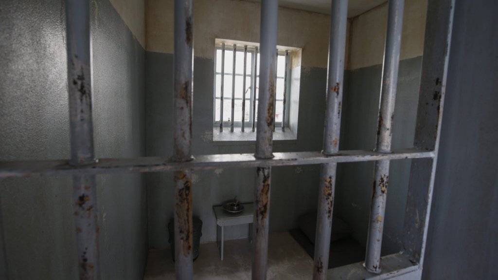  Falso abogado que present&oacute; 215 de solicitudes de asilo se declara culpable 