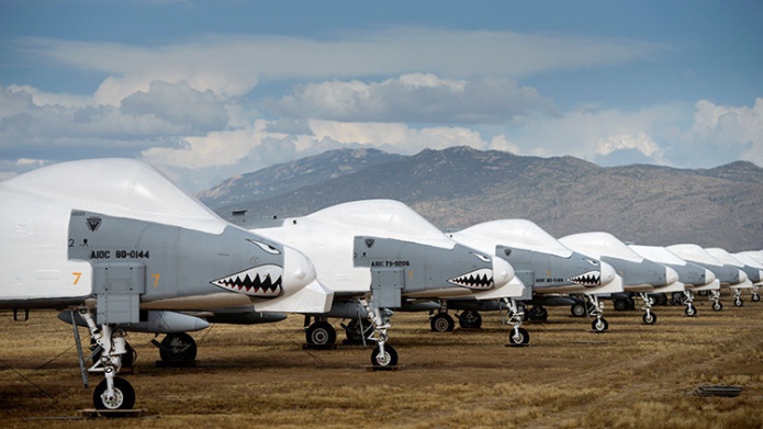 EE.UU. enviarÃ¡ "chatarra aÃ©rea" a Europa para "contener a Rusia"