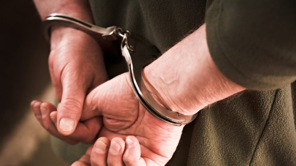  “Tarzán” agrede a varios policías en restaurante de Yabucoa 