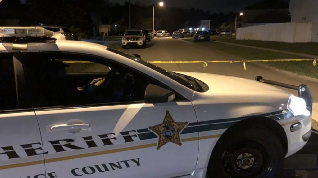  Video: Un Boricua agente de inmigraci&oacute;n, mata a tres familiares y luego se suicida en Orlando Florida 