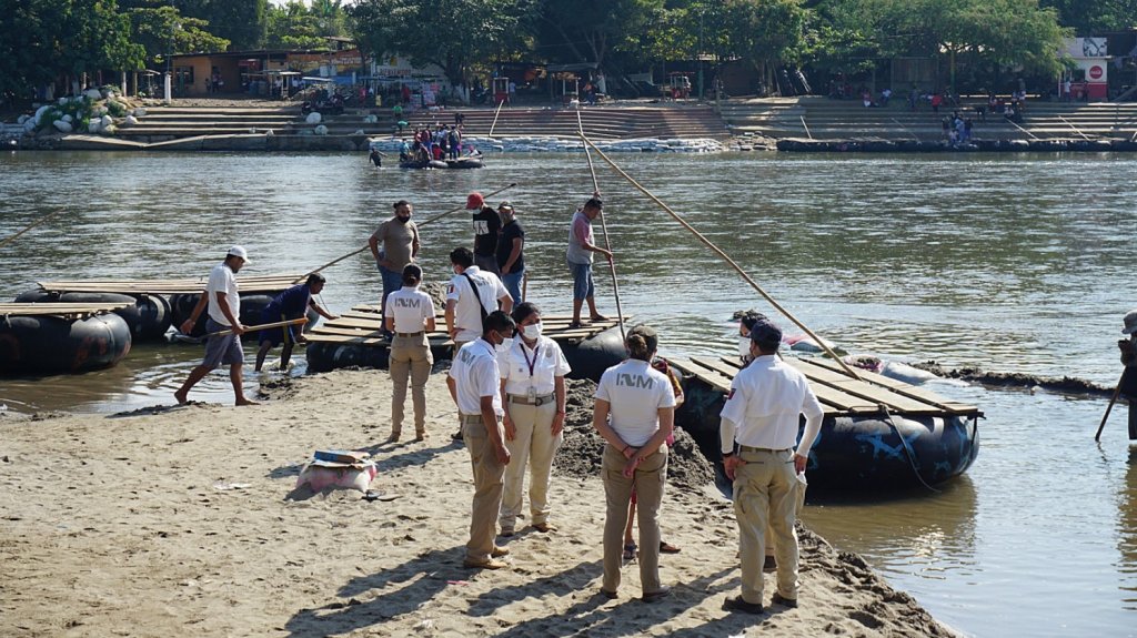  M&eacute;xico restringe paso de guatemaltecos por posible llegada de caravanas 