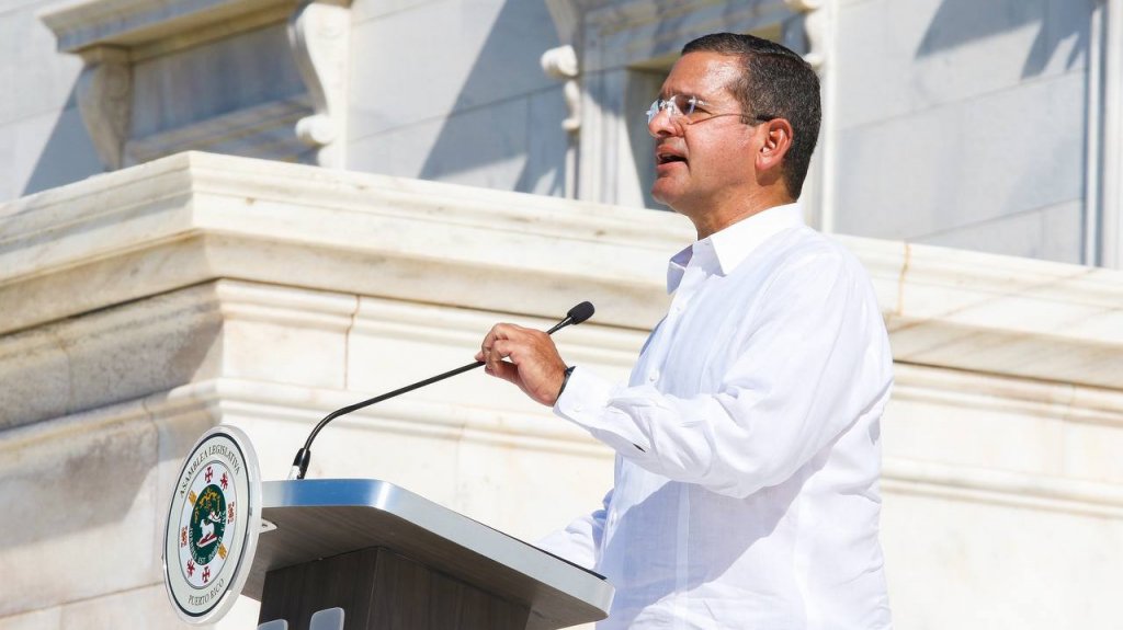  Gobernador recuerda a las v&iacute;ctimas del 11 de septiembre 