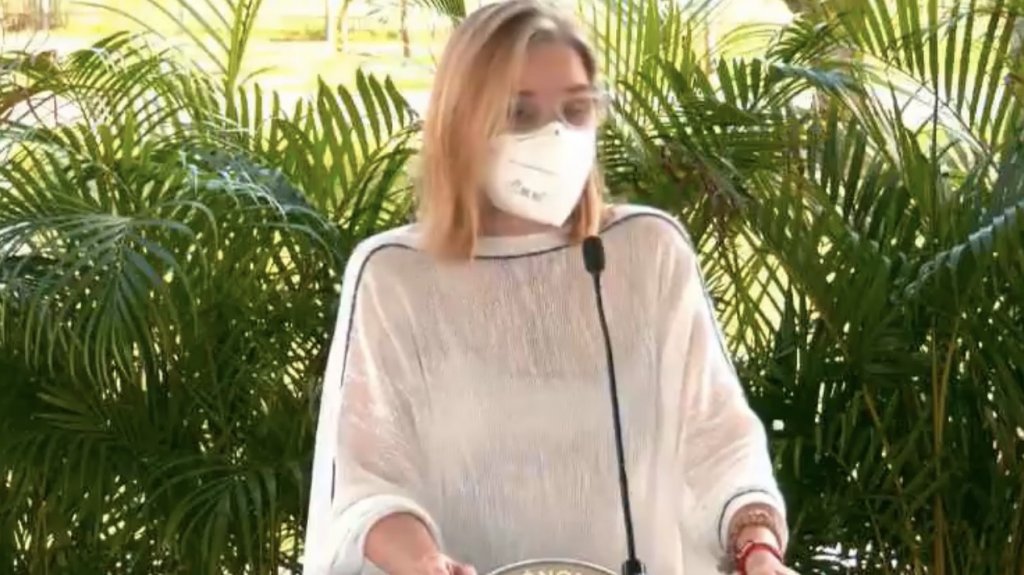  Carmen Yul&iacute;n Cruz renuncia como alcaldesa de San Juan 