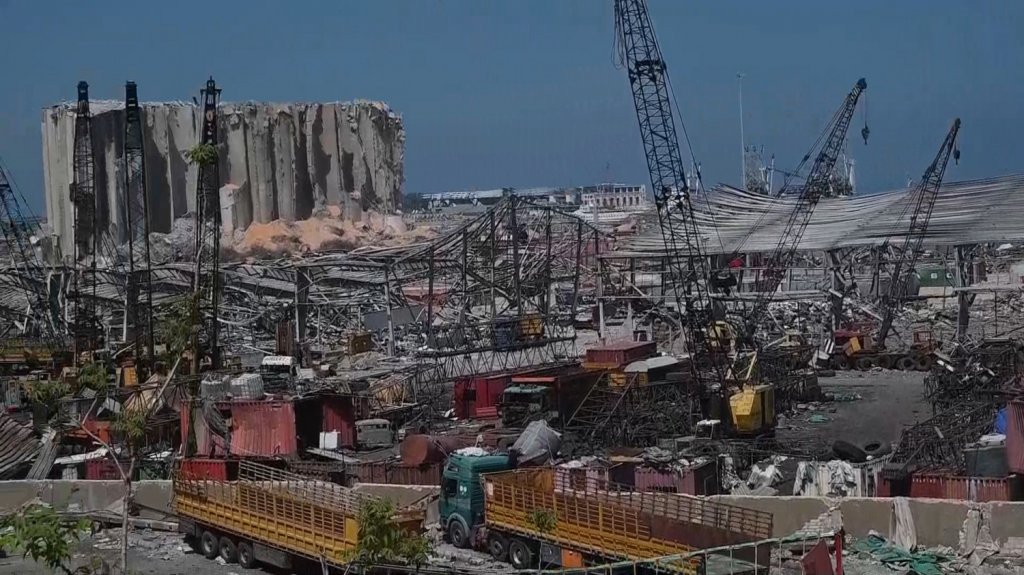  Contin&uacute;an las labores de b&uacute;squeda y desescombro en la zona de la explosi&oacute;n de Beirut 