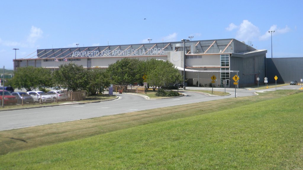  Puerto Rico pone la primera piedra para convertirse en centro mundial aerospacial 