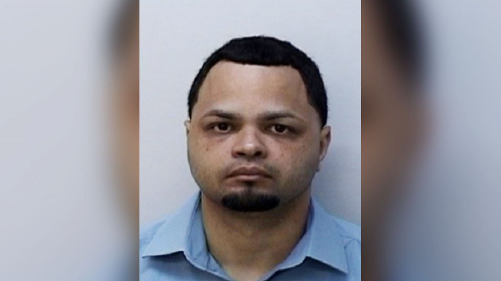  Hombre enfrenta cargos por actos lascivos e incesto contra su hija menor de edad 